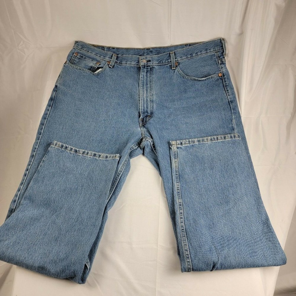 Levi’s 550 Jeans Mens 44x34 Blue Relaxed Fit Tapered Leg Denim Pants Adult